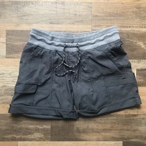 Women’s Columbia Shorts Size S